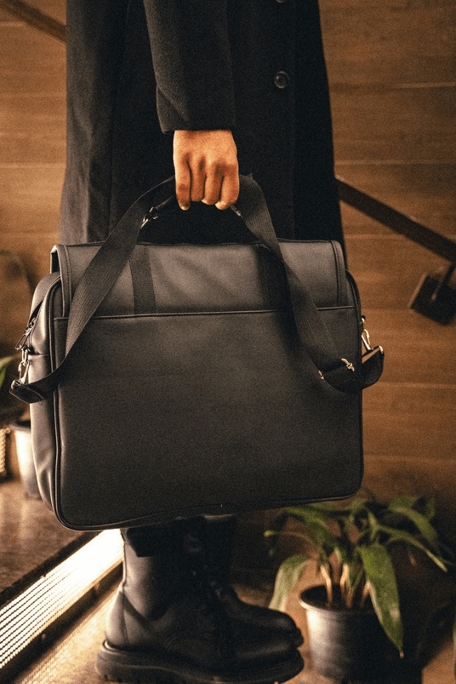 Laptop Bags - Fold Peaks