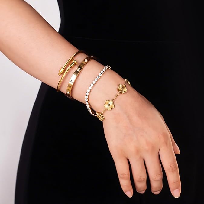 Gold Bangle Bracelet Set