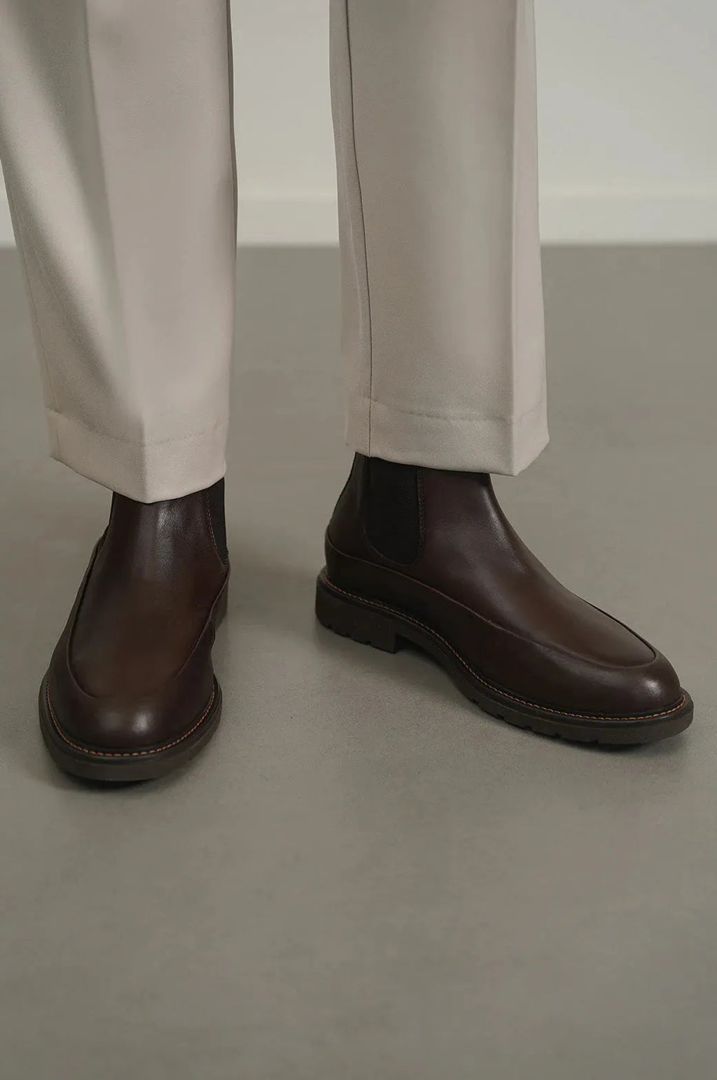 Dark Brown Leather Chelsea Boots - Fold Peaks